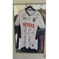 Trabzonspor 2025-26 Takım İmzalı Orijinal Joma Deplasman Forması from  at Turkish Football Shop # 