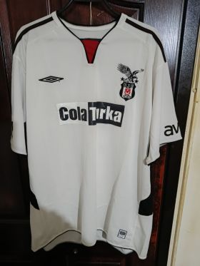 Beşiktaş 2005-2006 Sezonu Aílton #9 Retro Beyaz İç Saha Forması (Umbro) from  at Turkish Football Shop # 