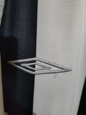 Beşiktaş 2006-2007 Sezonu Mert Nobre #11 Retro Çubuklu Forma (Umbro) from  at Turkish Football Shop # 