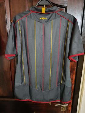 Orijinal 2004-2005 Galatasaray Umbro Füme Forma – 100. Yıl Sezonu / Avea Sponsorlu from  at Turkish Football Shop # 