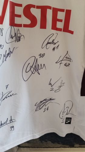 Trabzonspor 2025-26 Takım İmzalı Orijinal Joma Deplasman Forması from  at Turkish Football Shop # 