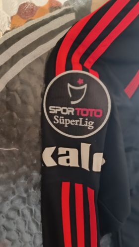 Orijinal Etiketli Beşiktaş 2014/2015 Uzun Kollu Kartal Desenli Deplasman Forması (M Beden) from adidas at Turkish Football Shop # 
