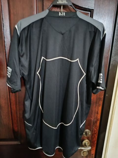 Beşiktaş 2007-2008 Away Jersey Umbro Cola Turka Original Grey Black L from  at Turkish Football Shop # 