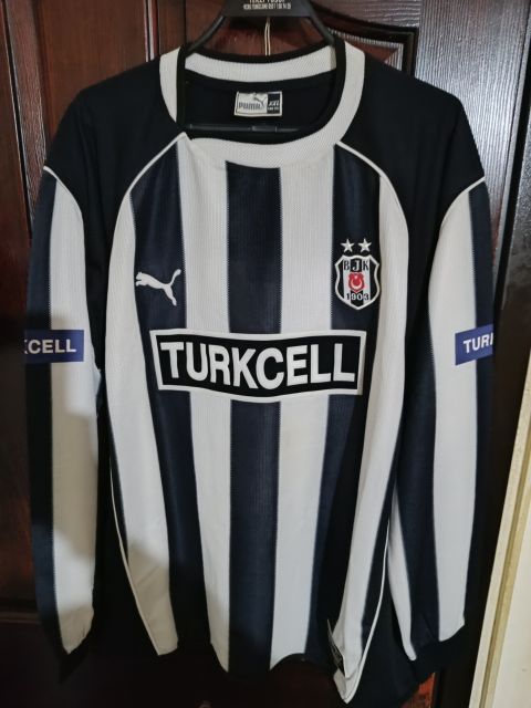 Beşiktaş 2003-2004 Sezonu İlhan Mansız #26 Retro Çubuklu Forma (Uzun Kollu - Puma) from Puma at Turkish Football Shop # 