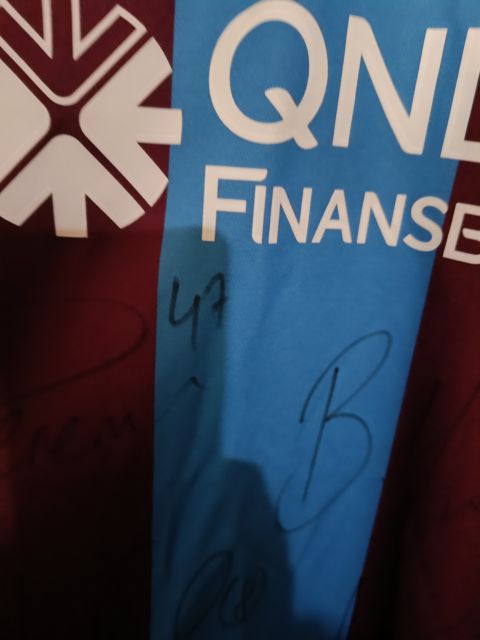 Orijinal Etiketli Trabzonspor 2018/2019 Macron İmzalı Maç Forması (L Beden) from  at Turkish Football Shop # 