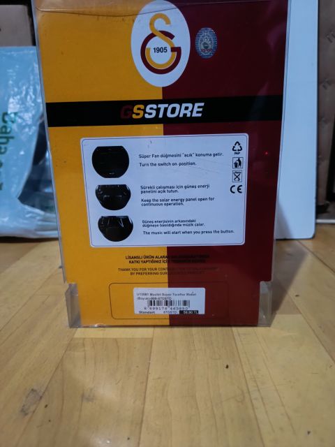 Orijinal GS Store Lisanslı Müzikli & Güneş Enerjili Galatasaray Taraftar Maketi / Biblosu (Sıfır Kutulu) from  at Turkish Football Shop # 