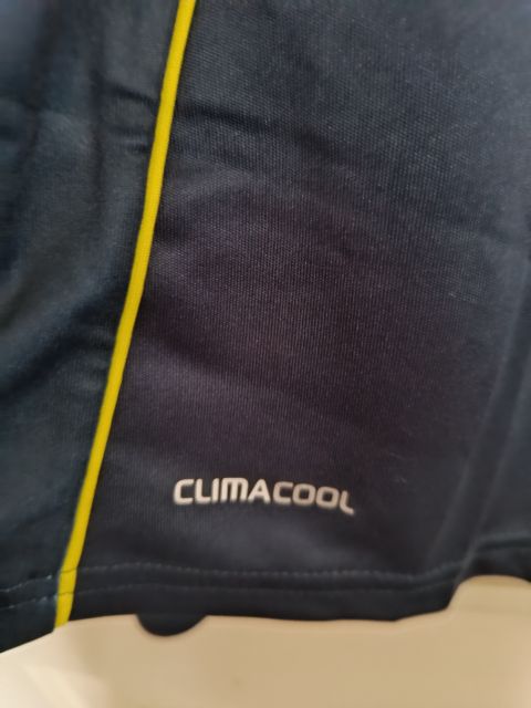 KOLEKSİYONLUK Fenerbahçe 2013-2014 Taraftarın Gücü Forması (Sıfır Etiketli - L Beden) from adidas at Turkish Football Shop # 