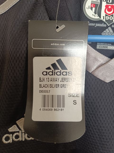 Koleksiyonluk 2012/13 Beşiktaş Toyota Sponsorlu 110. Yıl Özel Siyah Forma - S Beden from adidas at Turkish Football Shop # D03357