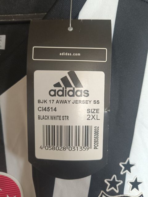 Koleksiyonluk 2017/18 Beşiktaş JK Vodafone Sponsorlu Çubuklu Forma - BNWT 2XL from adidas at Turkish Football Shop # 