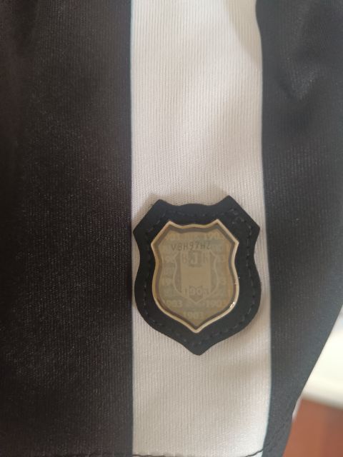 Koleksiyonluk 2017/18 Beşiktaş JK Vodafone Sponsorlu Çubuklu Forma - BNWT 2XL from adidas at Turkish Football Shop # 