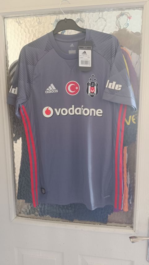 Beşiktaş 2017-2018 Üçüncü Forma Adidas Climacool Gökhan 77 from adidas at Turkish Football Shop # CI4515